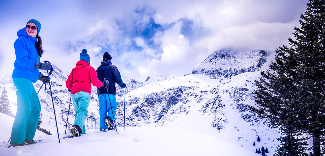 Schneeschuhwandern im Winterurlaub in Gastein, Salzburg